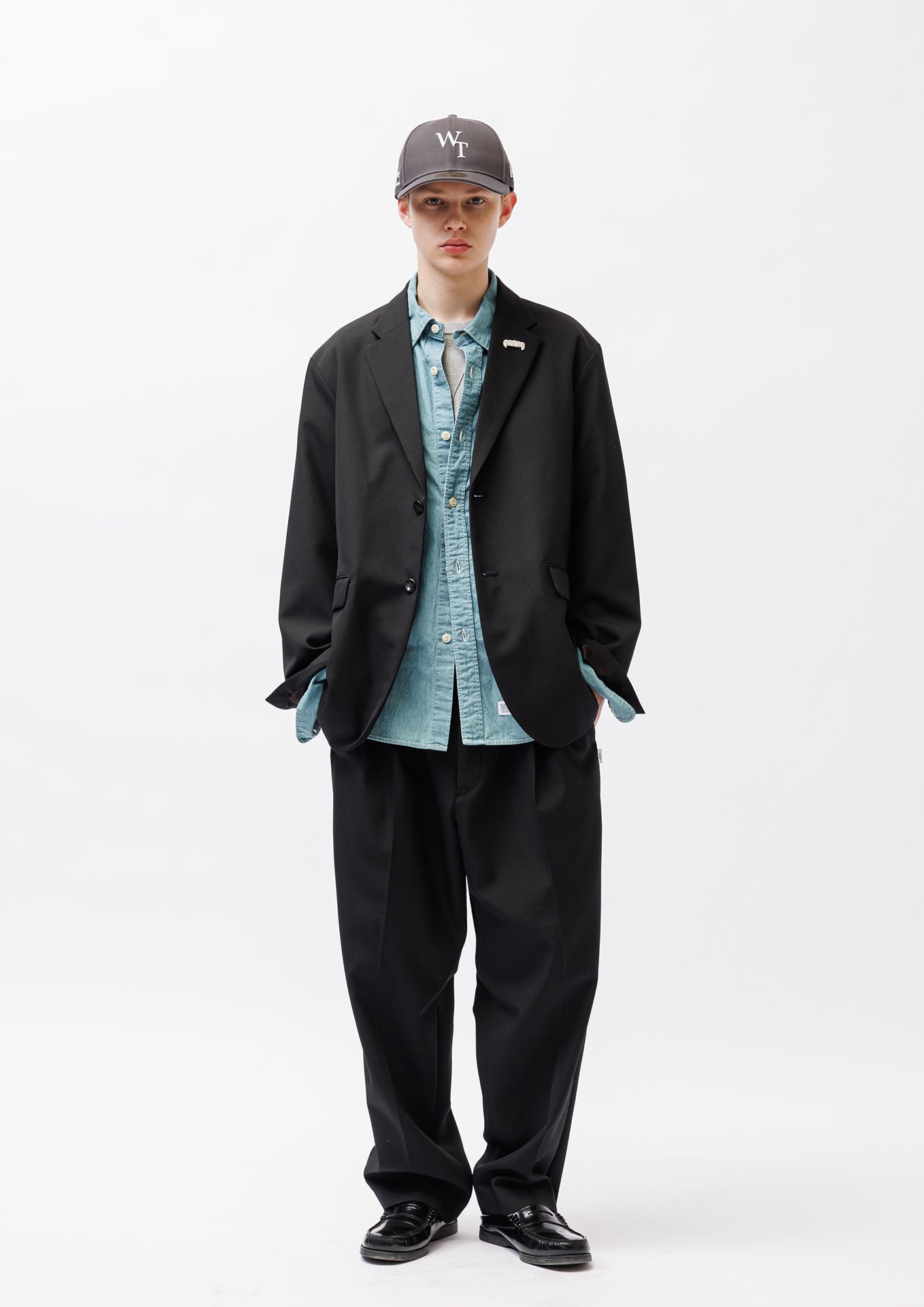 VAMP / BADGE / SILVER. GRILLZ JEWELZ