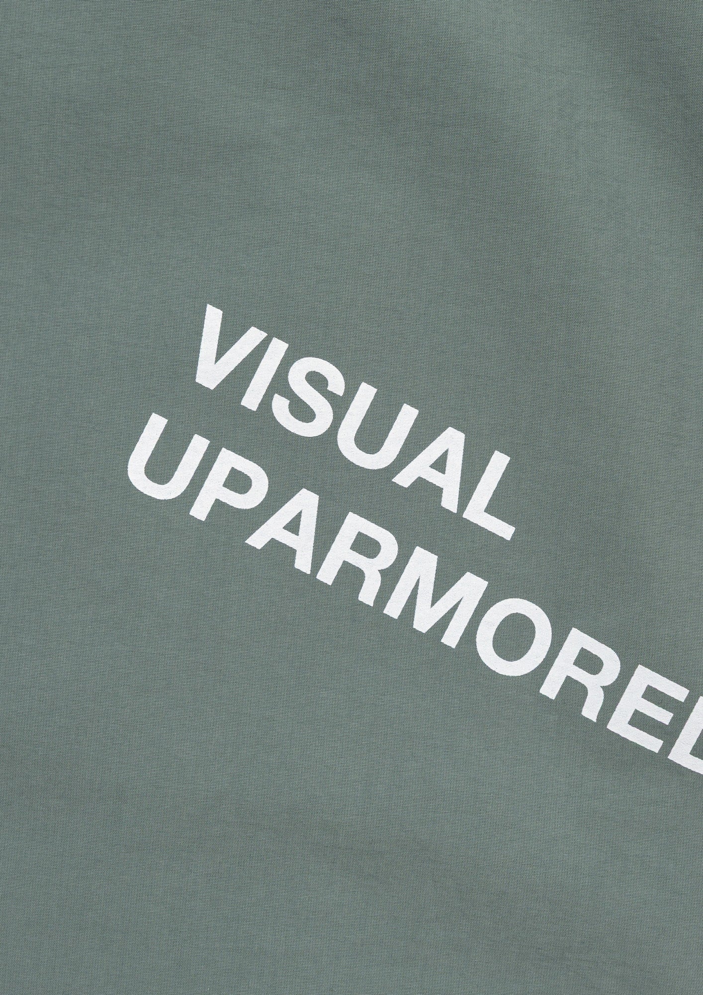 TRACK / JACKET / NYLON. TUSSAH. PERTEX®