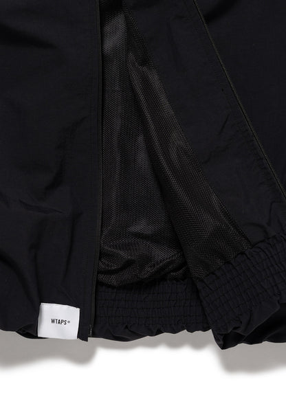 TRACK / JACKET / NYLON. TUSSAH. PERTEX®
