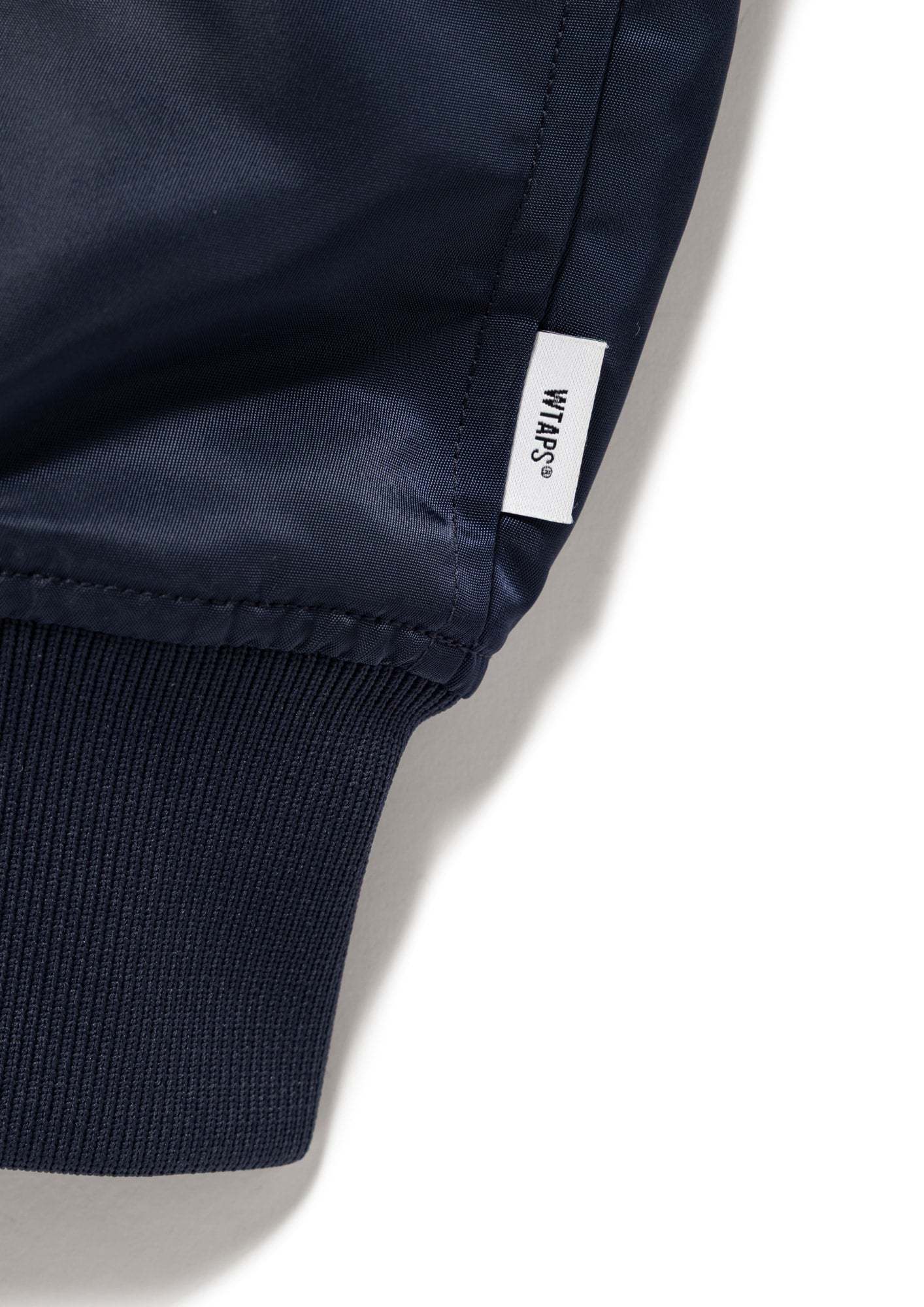 TEAM / JACKET / NYLON. TWILL