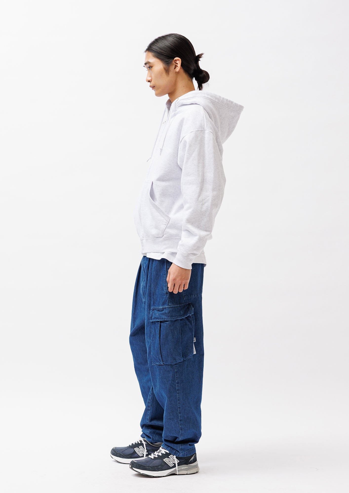 THROWDY / ZIP HOODY / COTTON