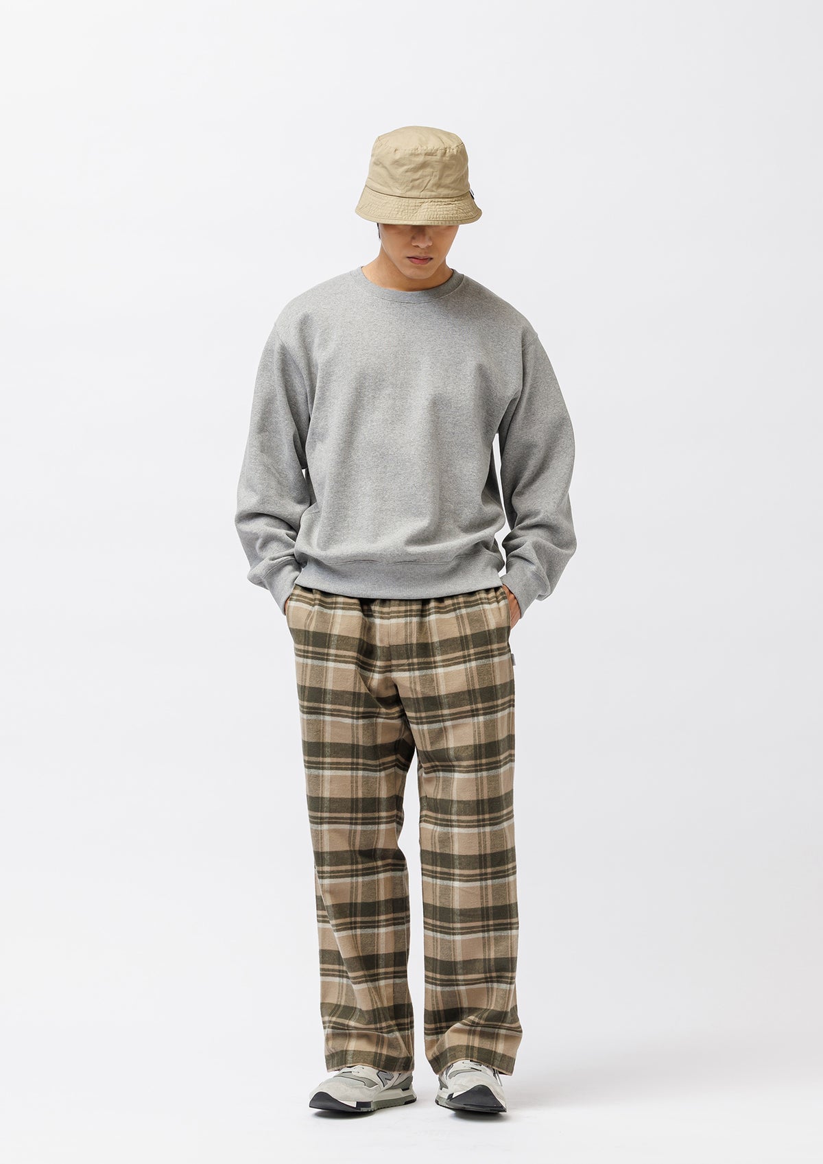 AON / SWEATER / COTTON