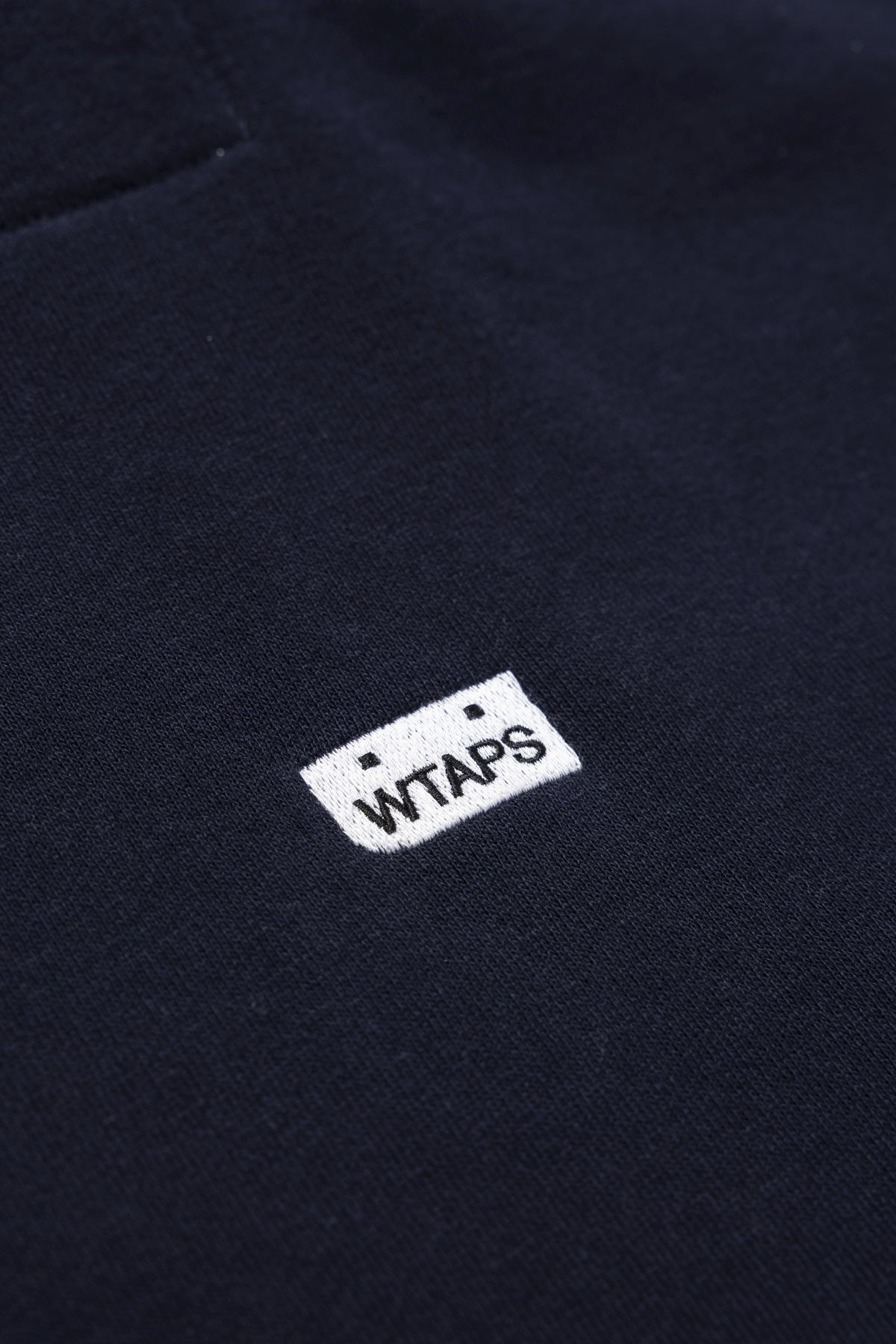 AON / HOODY / COTTON