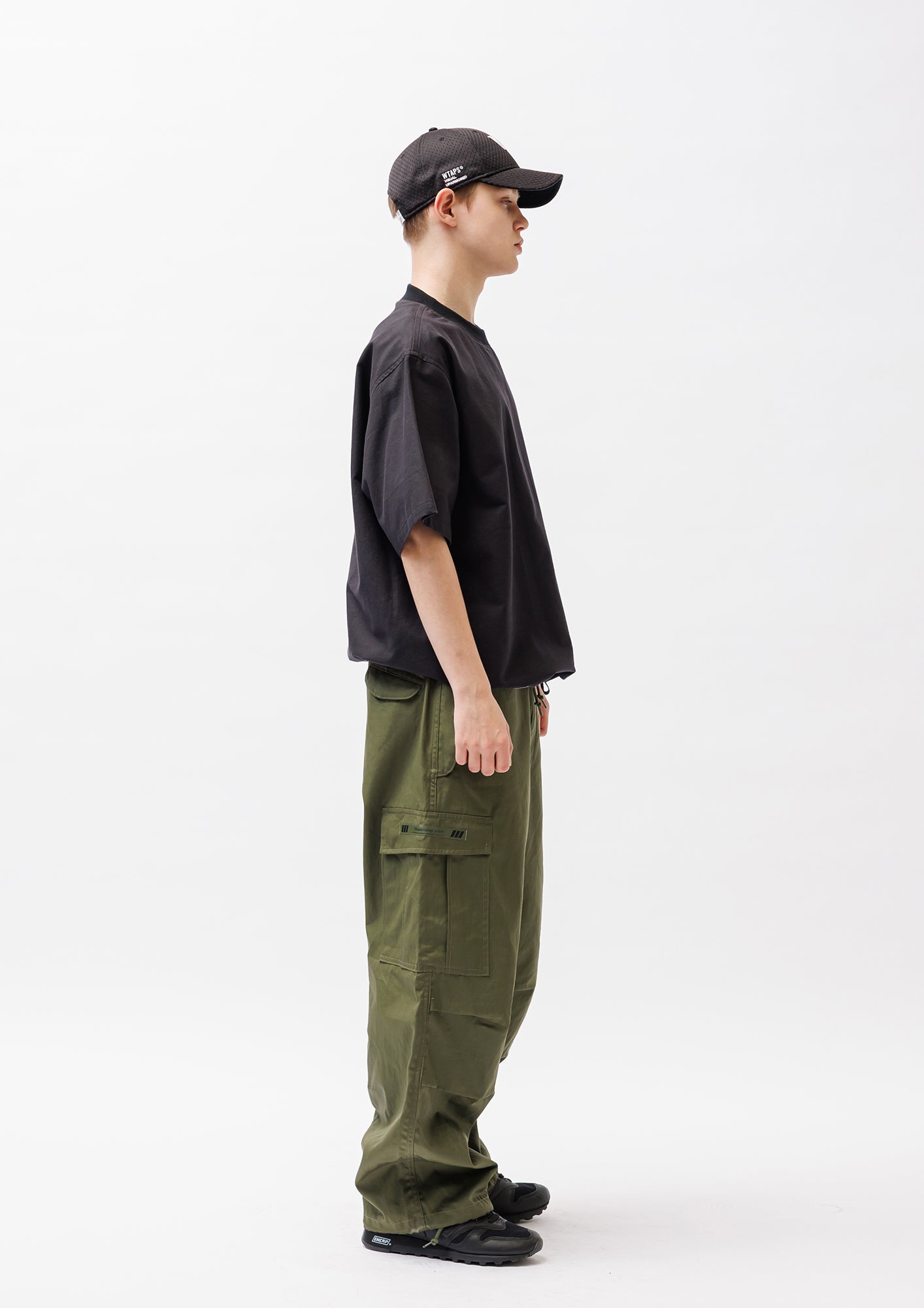 MILT0001 / TROUSERS / COTTON. CNVS