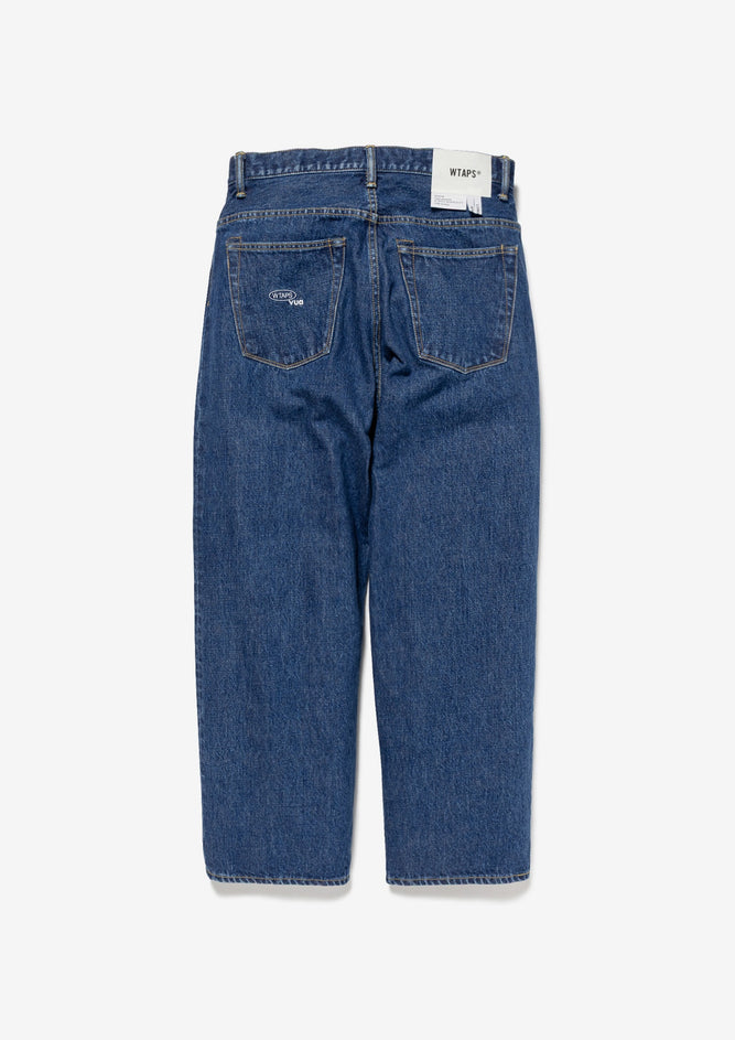 BLUES STRAIGHT / TROUSERS / COTTON. DENIM
