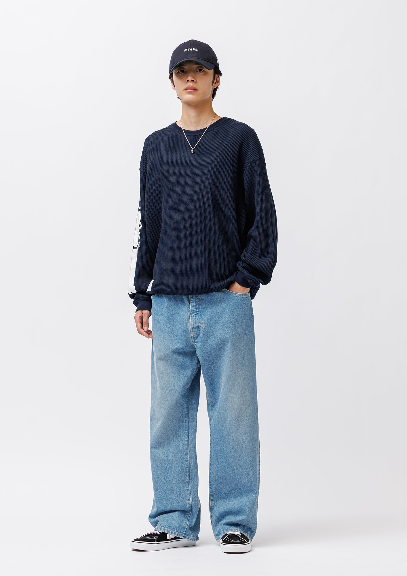 BLUES STRAIGHT / TROUSERS / COTTON. DENIM