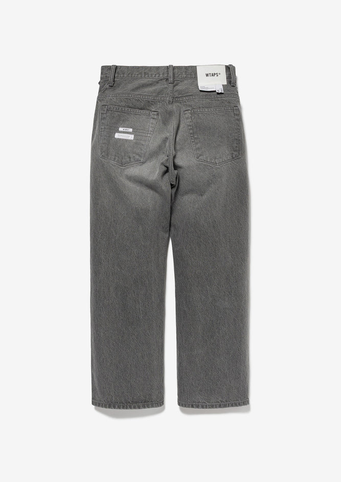 BLUES STRAIGHT / TROUSERS / COTTON. DENIM