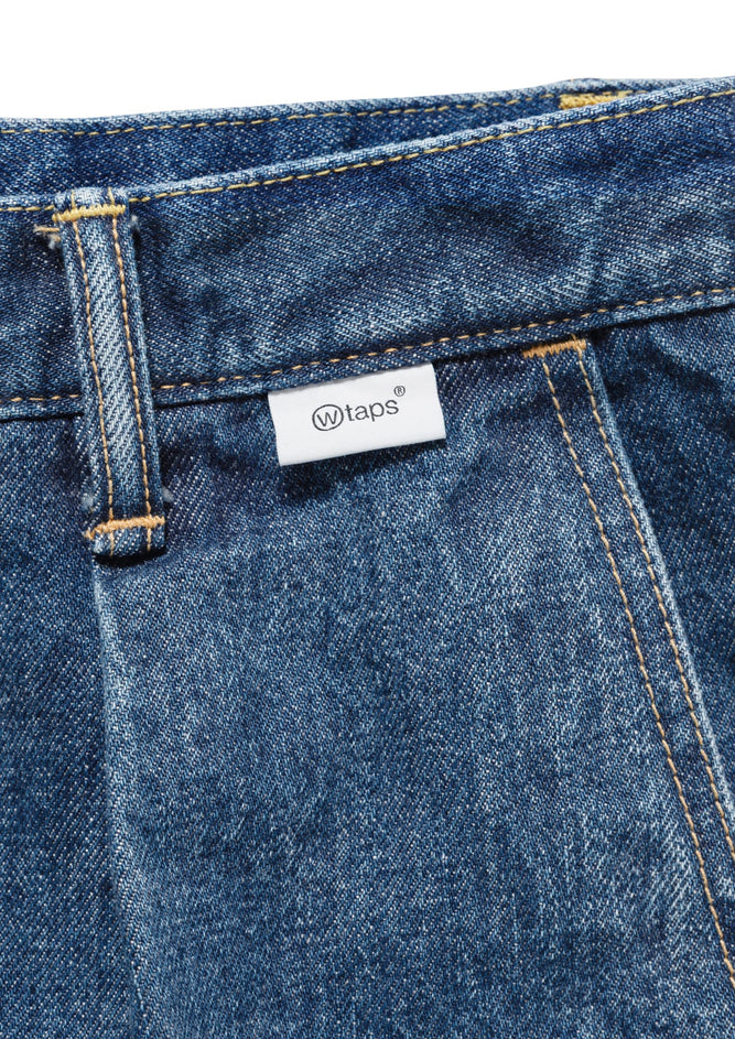 BLUES STRAIGHT / SHORTS / COTTON. DENIM