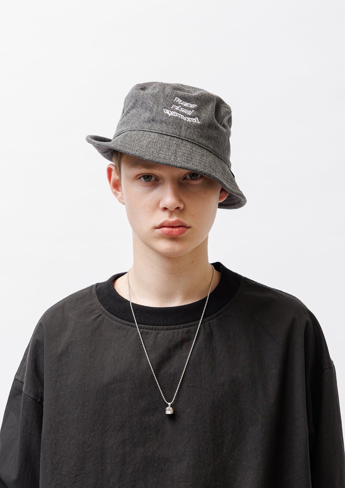 BUCKET 01 / HAT / COTTON. DENIM