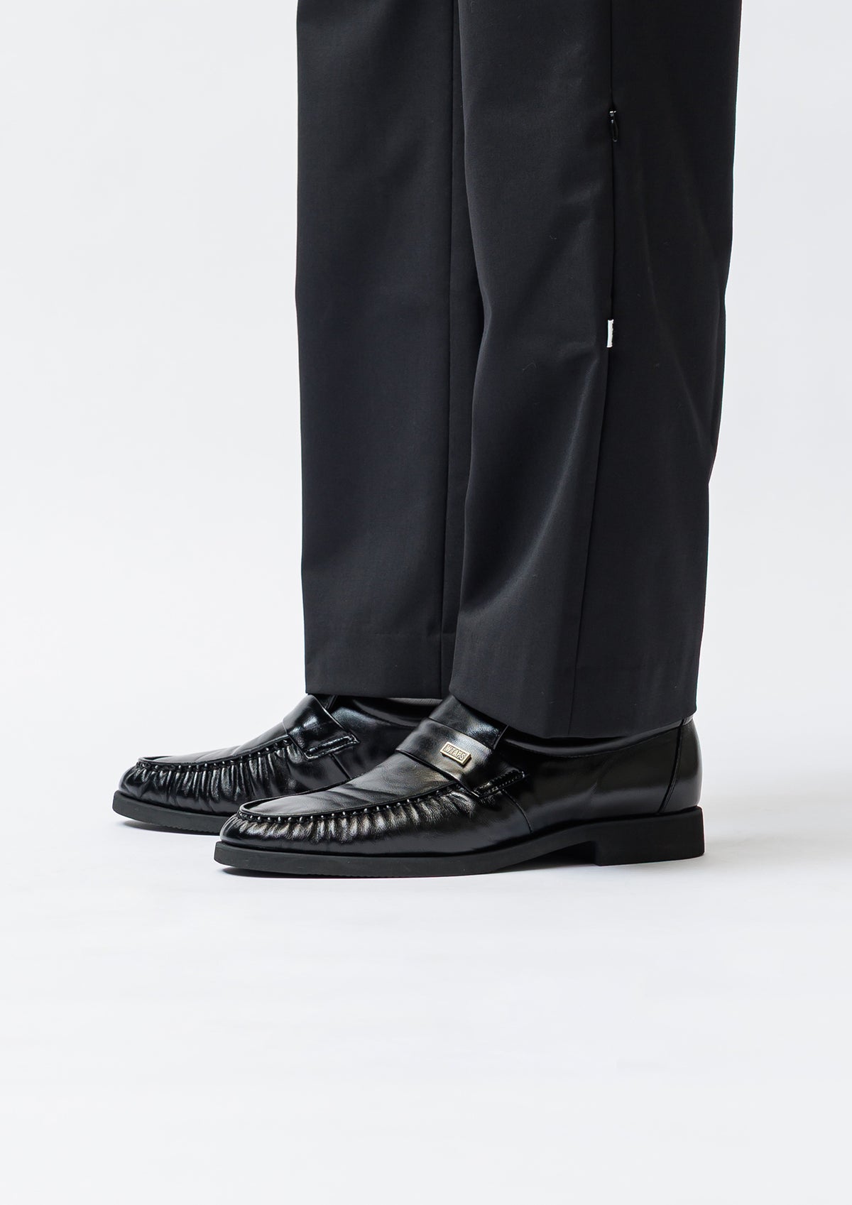 OG / SLIPON / LEATHER.SSZ.FOOT THE COACHER