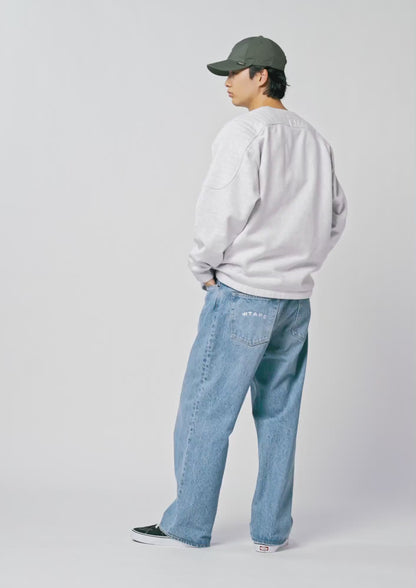 BLUES / TROUSERS / COTTON. DENIM